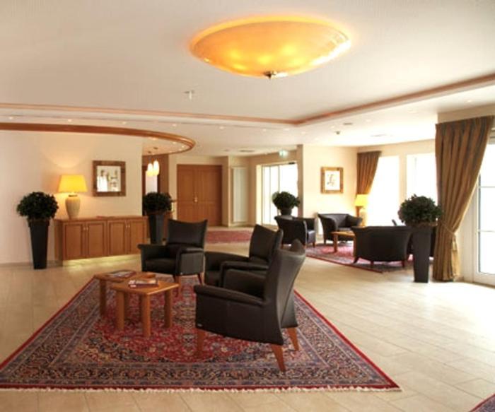 Waldhotel Nachtigall Paderborn Buitenkant foto