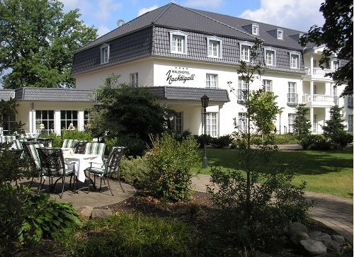 Waldhotel Nachtigall Paderborn Buitenkant foto